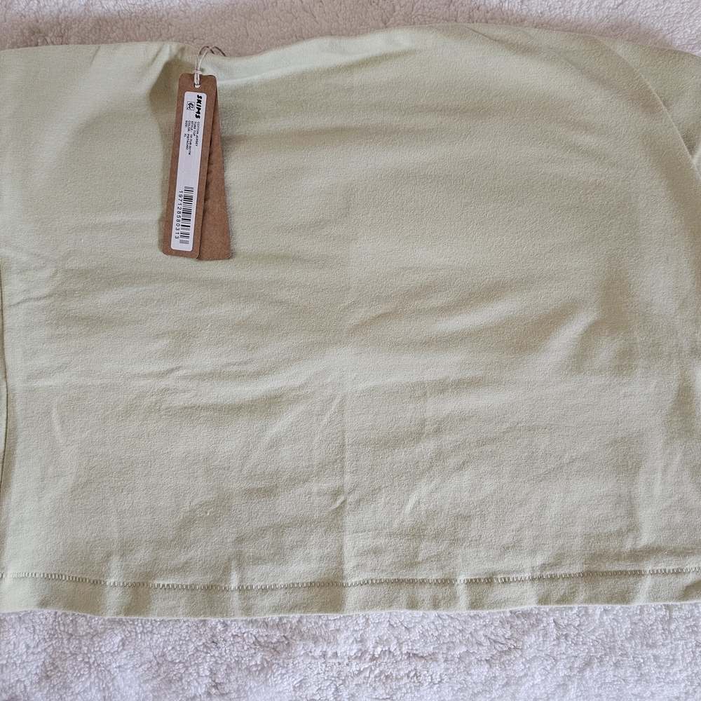 SKIMS Light Green Crop Top
